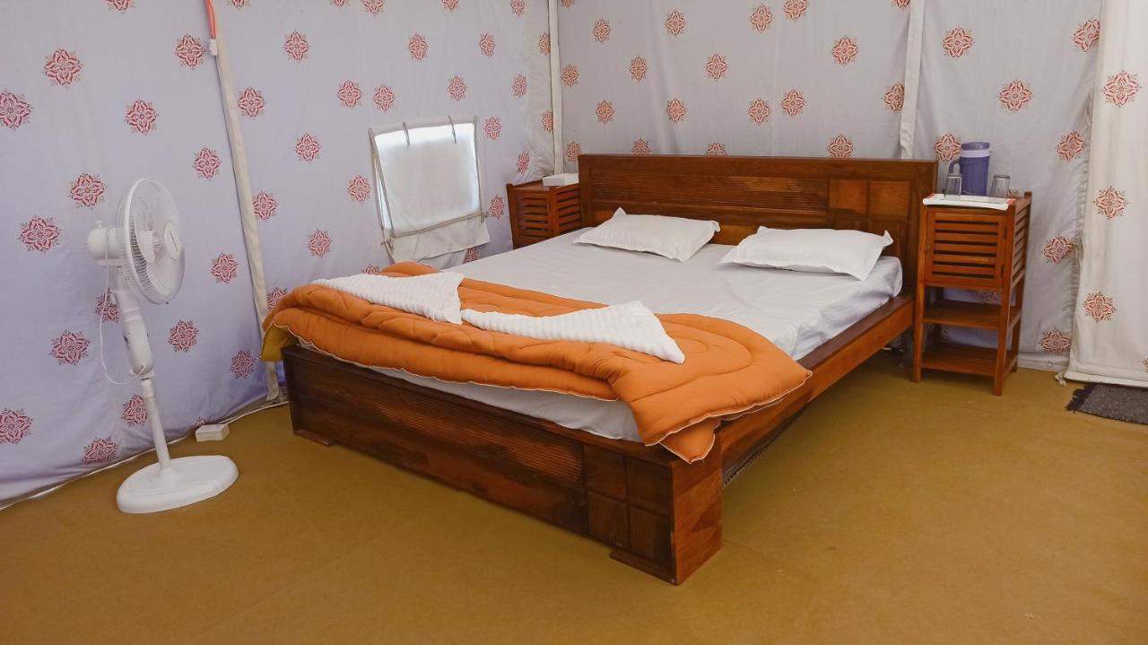 Kutch Classic Resort Camp Dhordo Eksteriør bilde