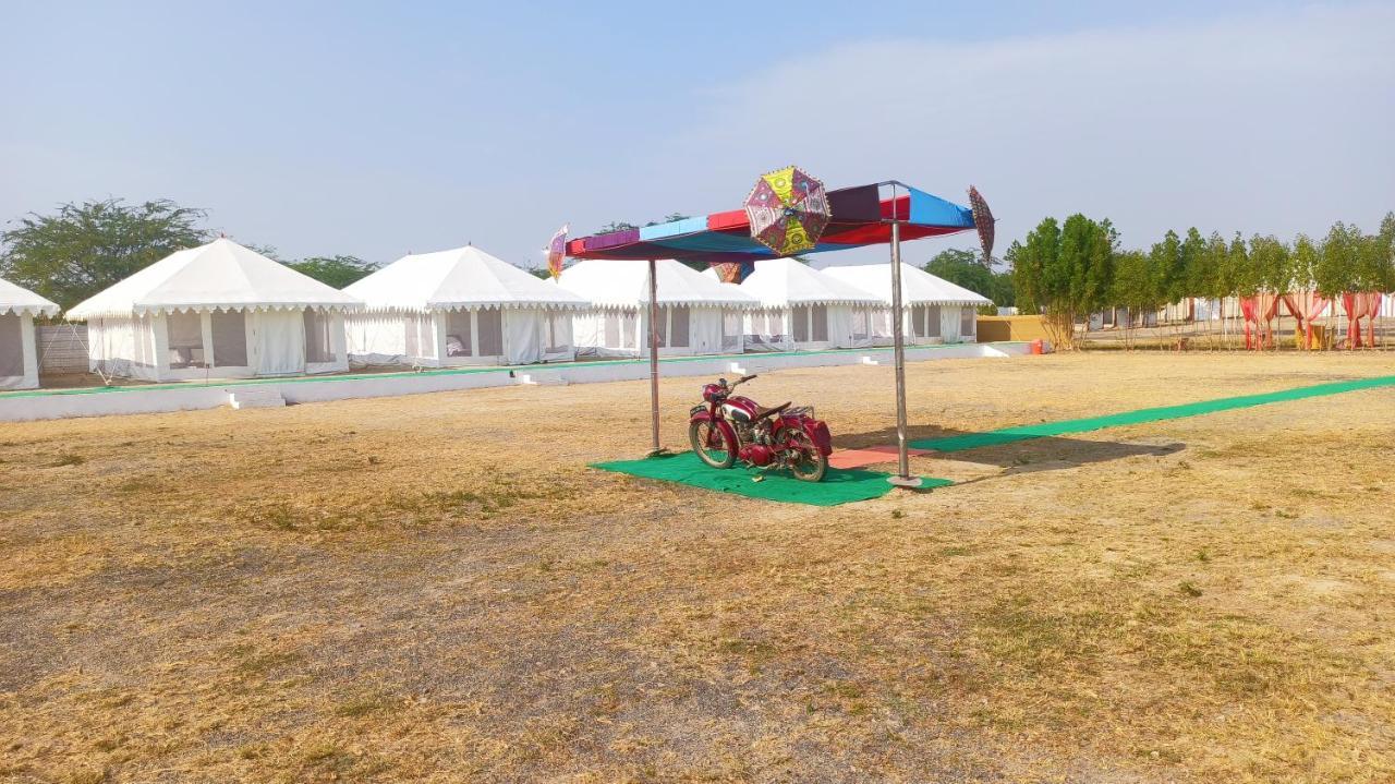 Kutch Classic Resort Camp Dhordo Eksteriør bilde