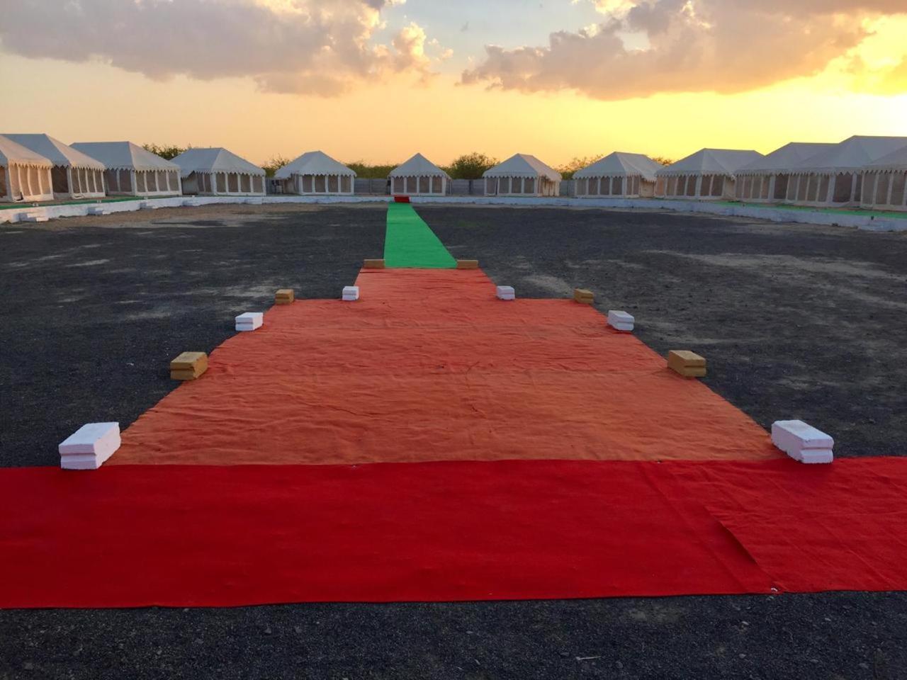 Kutch Classic Resort Camp Dhordo Eksteriør bilde
