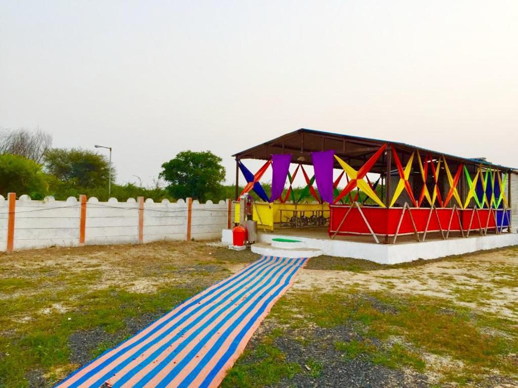 Kutch Classic Resort Camp Dhordo Eksteriør bilde